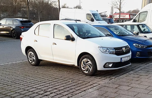 Dacia Logan 1.0 SCe, 2019, one owner
